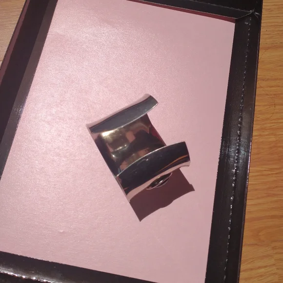 Silver and black adjustable cuff bracelet - Picture 5 of 5